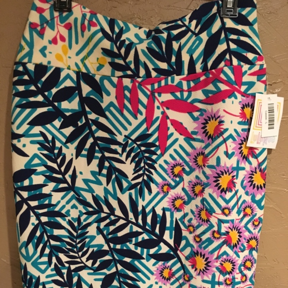 Lularoe Cassie Skirt - new with tags